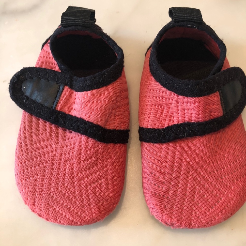 Baby girl water shoes